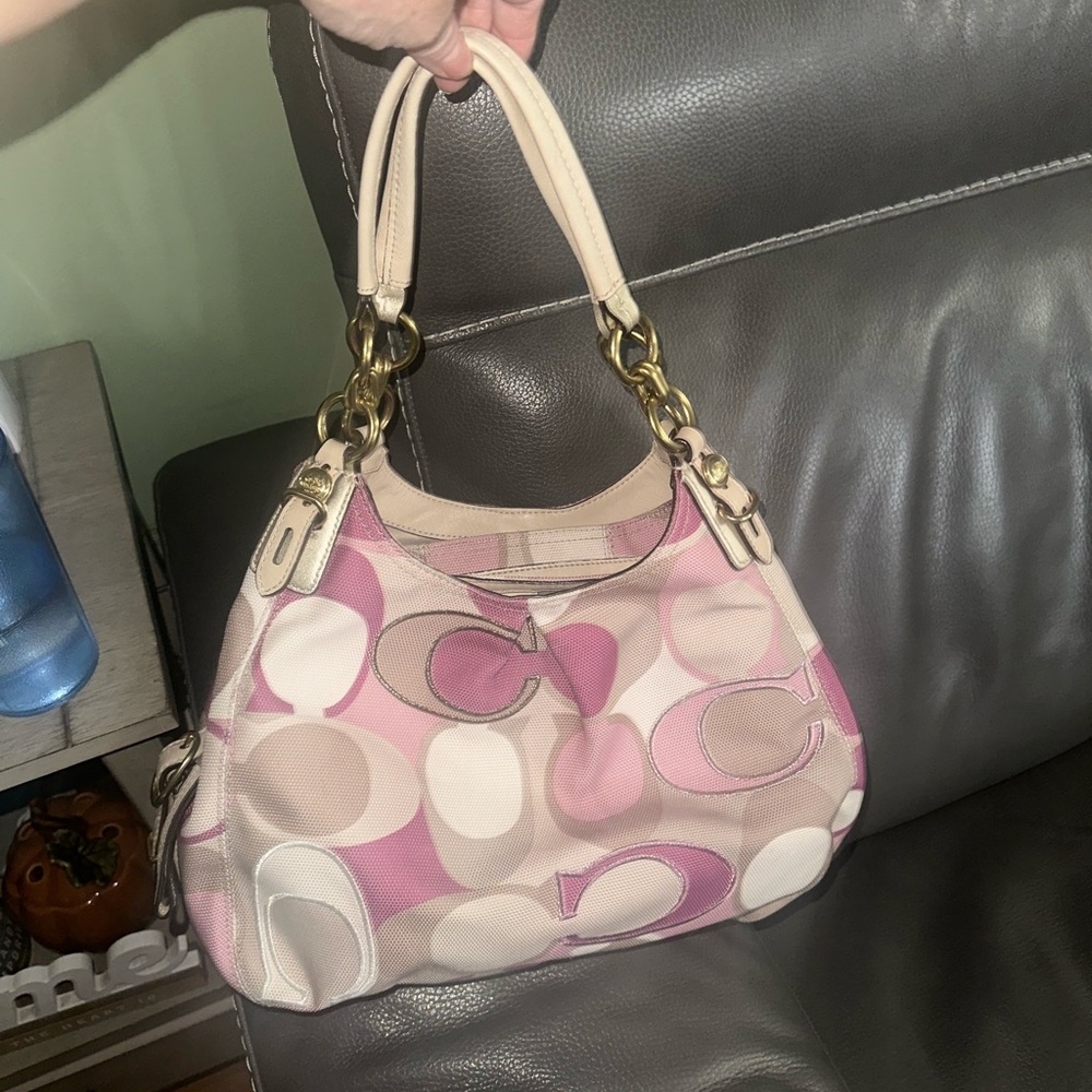 Coach shoulder bag